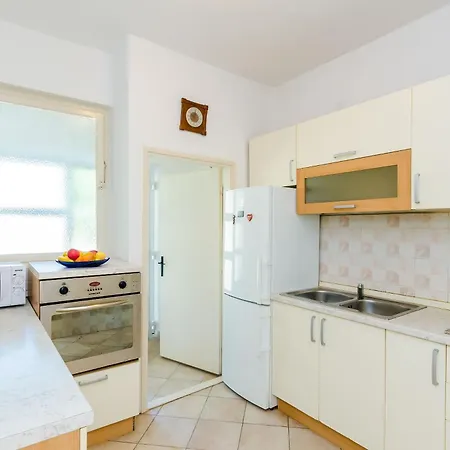 Garden-cavtat Apartment