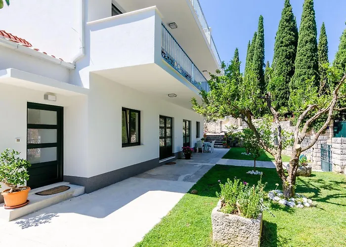 Garden-cavtat * Cavtat